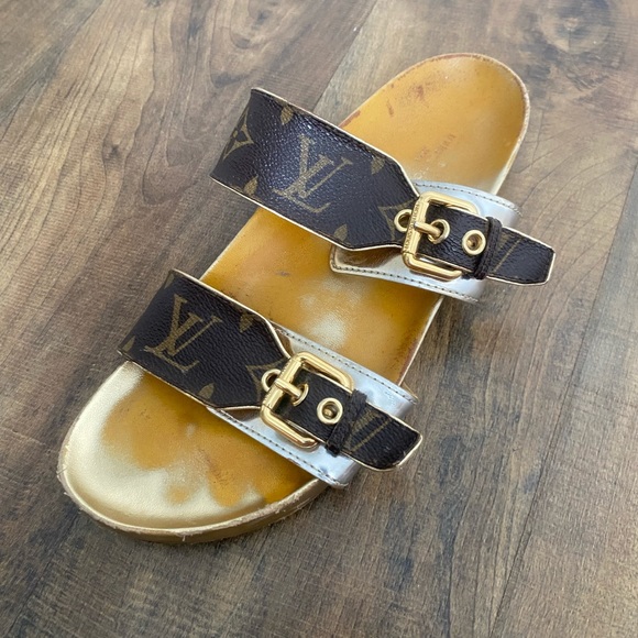Louis Vuitton Shoes - Louis Vuitton Womens Gold and Tan Monogram Flat Sandal Size 7 - Left shoe only